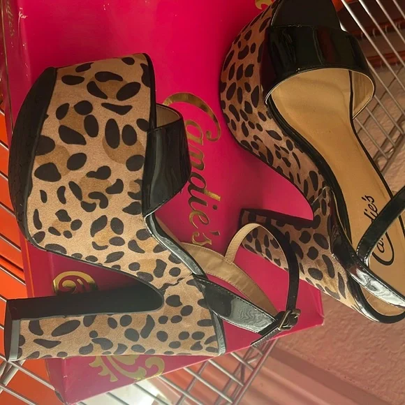 281 New box candies women's fern black print cheetah open toe sandal heels tan - Picture 4 of 9